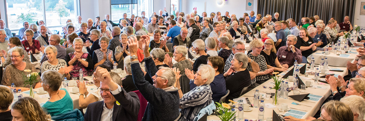 Mange mennesker til fest